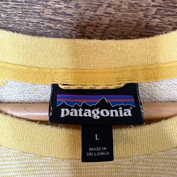 Patagonia Worn Wear Men's Trail Harbor Crewneck Sweatshirt Yellow Size large - Picture 2 of 6